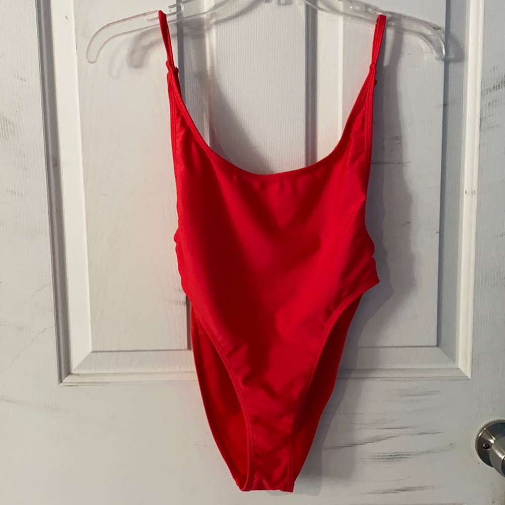 One piece swimsuit